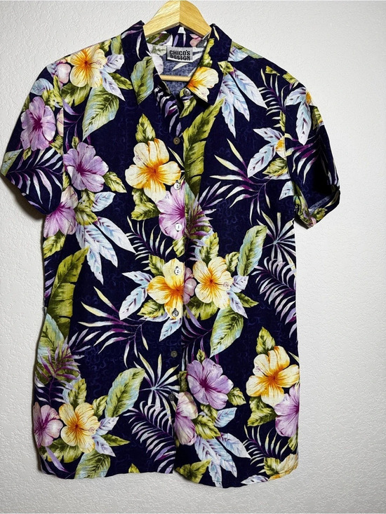 Chico's Tops - Chico's Design Tropical Hibiscus Floral Linen Blend Button Down Shirt Size 1